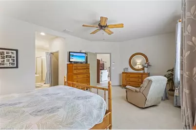 16521 Goldenrod Ln #202, Alva, FL 33920 - Photo 15