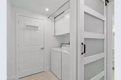 13105 Vanderbilt Dr #606, Naples, FL 34110 - Photo 23