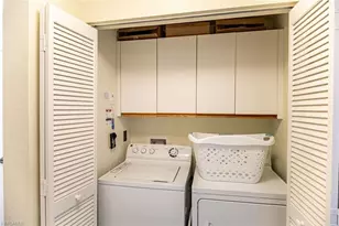 823 Tanbark Dr, Naples, FL 34108 - Photo 19