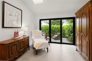 4006 Crayton Rd, Naples, FL 34103 - Photo 17