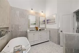 4006 Crayton Rd, Naples, FL 34103 - Photo 23