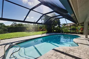 836 Bentwood Dr, Naples, FL 34108 - Photo 25