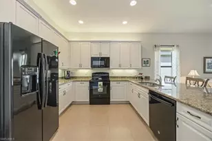 13466 Sumter Ln, Naples, FL 34109 - Photo 7