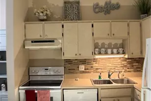 6494 Royal Woods Dr, Fort Myers, FL 33908 - Photo 9