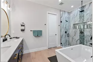 3552 Hibiscus Ave, Naples, FL 34104 - Photo 31