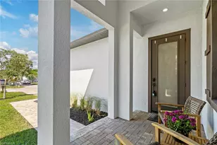 3552 Hibiscus Ave, Naples, FL 34104 - Photo 5