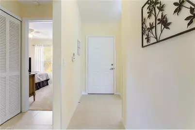 337 Robin Hood Cir #204, Naples, FL 34104 - Photo 11