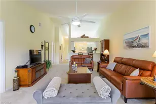 337 Robin Hood Cir, Naples, FL 34104 - Photo 3