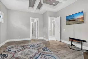 1135 Lorraine Ct, Cape Coral, FL 33904 - Photo 33