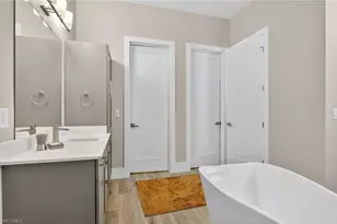 1135 Lorraine Ct, Cape Coral, FL 33904 - Photo 27