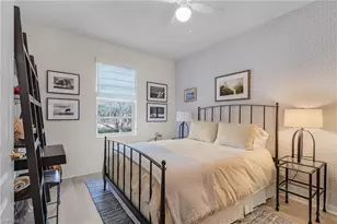 5677 Cove Cir, Naples, FL 34119 - Photo 13