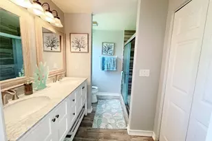 2037 W Crown Pointe Blvd, Naples, FL 34112 - Photo 9