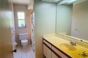 547 Eastwood Dr, Naples, FL 34110 - Photo 19