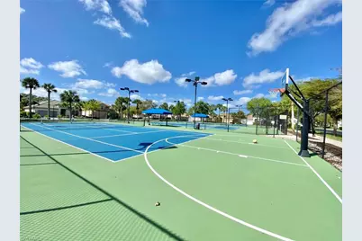 15590 Vallecas Ln, Naples, FL 34110 - Photo 29