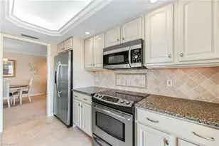 3500 Gulf Shore Blvd N, Naples, FL 34103 - Photo 13