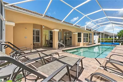 12787 Hunters Ridge Dr, Bonita Springs, FL 34135 - Photo 9