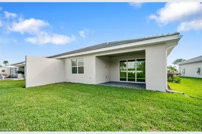 8925 Oceana Way, Naples, FL 34114 - Photo 9