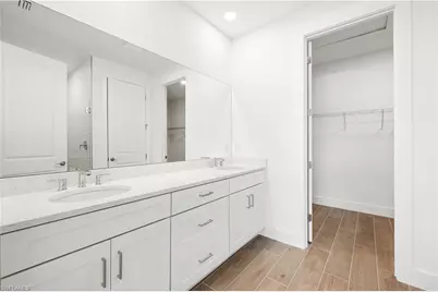 8925 Oceana Way, Naples, FL 34114 - Photo 11