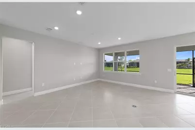 12401 Basalt Ln, Alva, FL 33920 - Photo 9