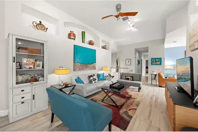 27031 Oakwood Lake Dr #201, Bonita Springs, FL 34134 - Photo 9