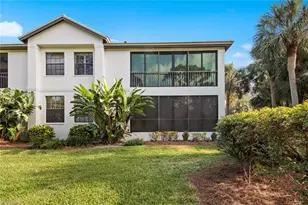 27031 Oakwood Lake Dr, Bonita Springs, FL 34134 - Photo 37