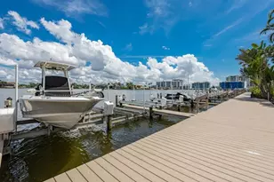 9566 Gulf Shore Dr, Naples, FL 34108 - Photo 27