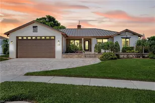 1030 Hartley St, Marco Island, FL 34145 - Photo 3