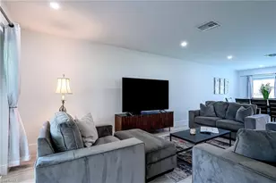 540 102nd Ave N, Naples, FL 34108 - Photo 15