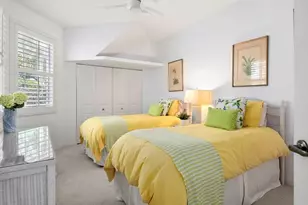 200 L'Ambiance Cir, Naples, FL 34108 - Photo 17