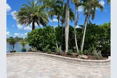 4609 Southern Breeze Dr, Naples, FL 34114 - Photo 5