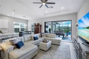 19687 Estero Pointe Ln, Fort Myers, FL 33908 - Photo 5