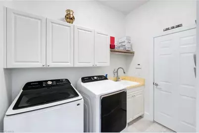 22660 Fairlawn Ct, Estero, FL 34135 - Photo 33