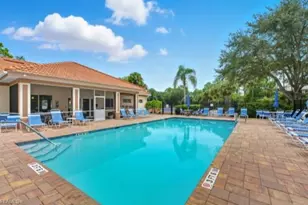280 Robin Hood Cir, Naples, FL 34104 - Photo 17
