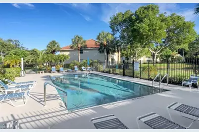 280 Robin Hood Cir #102, Naples, FL 34104 - Photo 19