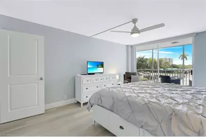 5 Bluebill Ave #210, Naples, FL 34108 - Photo 13