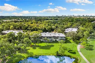 105 Clubhouse Ln, Naples, FL 34105 - Photo 31