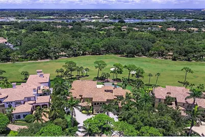 1124 Dormie Dr, Naples, FL 34108 - Photo 3