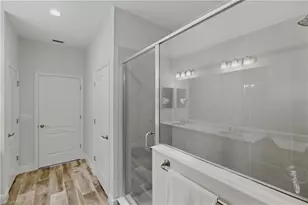 6947 Avalon Cir, Naples, FL 34112 - Photo 19