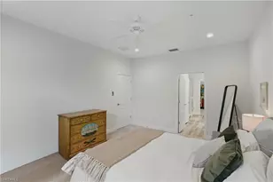 6947 Avalon Cir, Naples, FL 34112 - Photo 17