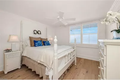 2121 Gulf Shore Blvd N #206, Naples, FL 34102 - Photo 9