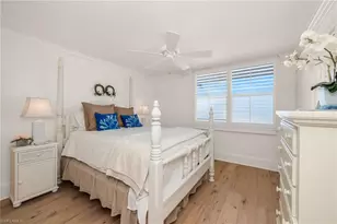 2121 Gulf Shore Blvd N, Naples, FL 34102 - Photo 9