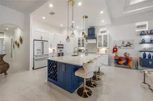 8957 Shenendoah Cir, Naples, FL 34113 - Photo 11