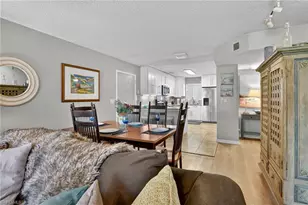 2142 Arbour Walk Cir, Naples, FL 34109 - Photo 23