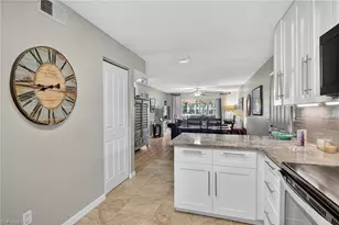 2142 Arbour Walk Cir, Naples, FL 34109 - Photo 15