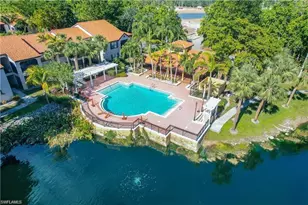 2142 Arbour Walk Cir, Naples, FL 34109 - Photo 7