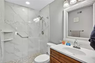 2142 Arbour Walk Cir, Naples, FL 34109 - Photo 31