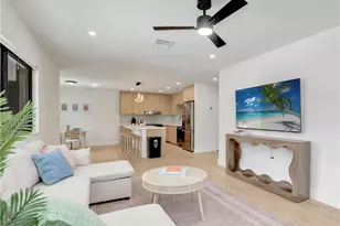 2616 Lakeview Dr, Naples, FL 34112 - Photo 21