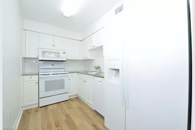 800 S Golf Dr #207, Naples, FL 34102 - Photo 5