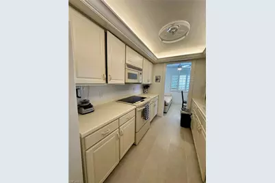 10951 Gulf Shore Dr #1504, Naples, FL 34108 - Photo 5