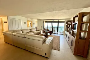 10951 Gulf Shore Dr, Naples, FL 34108 - Photo 7